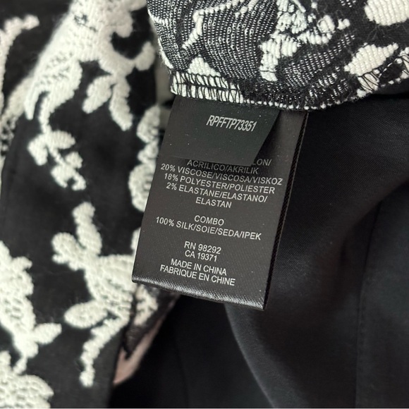 Tibi New York White Black Floral Lace Open Button Back 3/4 Sleeve Top Size‎ S - Picture 4 of 5